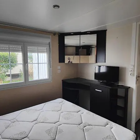 Campingplads Location Saisonniere Mobil-home A St Augustin Sur En Charente-maritime 17570 *