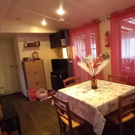 Campingplads Location Saisonniere Mobil-home A St Augustin Sur En Charente-maritime 17570 Saint-Augustin (Charente-Maritime)