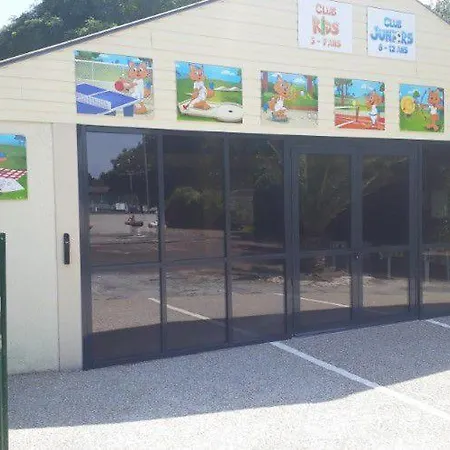 Location Saisonniere Mobil-home A St Augustin Sur En Charente-maritime 17570 * Saint-Augustin (Charente-Maritime)